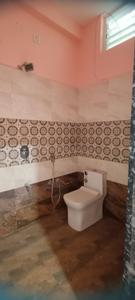 Bathroom Image of 1500 Sq.ft 2 BHK Builder Floor for rent in Sudama Nagar Indore for Rs. 15000