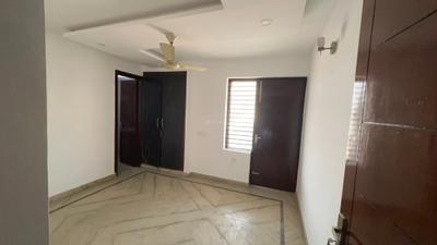 Bedroom Image of 1800 Sq.ft 3 BHK Builder Floor for sale in Ashoka Enclave Faridabad for Rs. 18000000