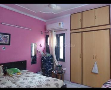 Bedroom Image of 750 Sq.ft 2 BHK Builder Floor for sale in Paschim Vihar New Delhi for Rs. 10000000