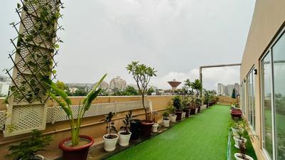 Balcony Image of Amahi Suites PG in Sector 41, Gurgaon