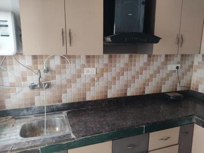 Kitchen Image of 980 Sq.ft 2 BHK Apartment / Flat for rent in Shri Radha Valley, Radha Valley Mathura for Rs. 21000