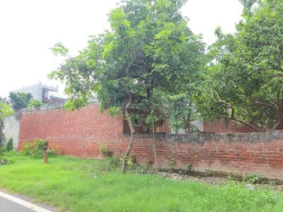 Image of 150 Sq.ft Residential Plot / Land for sale in Ansal Golf Links 1, Greater Noida for Rs. 24000000
