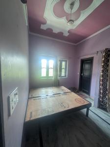 Bedroom Image of Shiv in Karanpur, Dehradun