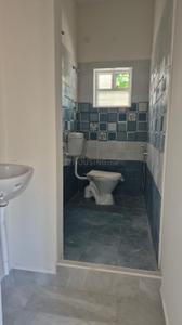 Bathroom Image of 986 Sq.ft 2 BHK Apartment / Flat for sale in Banu Nagar Chennai for Rs. 7700000