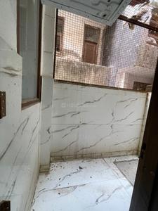 Balcony Image of 400 Sq.ft 1 RK Builder Floor for rent in DLF Phase 3 Gurgaon for Rs. 16000