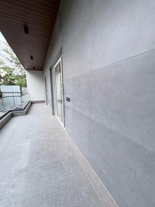 Balcony Image of 2800 Sq.ft 4 BHK Builder Floor for sale in Anand Vihar New Delhi for Rs. 55000000