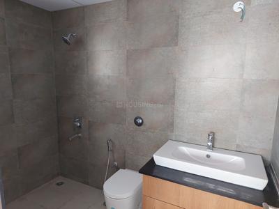 Image of 2225 Sq.ft 3 BHK Apartment / Flat for rent in Jayabheri The Nirvana, Gachibowli, Hyderabad for Rs. 75000