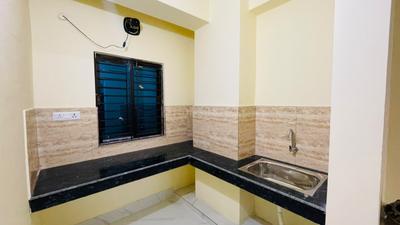 Kitchen Image of 1240 Sq.ft 2 BHK Builder Floor for rent in Kala Pahar Guwahati for Rs. 18000
