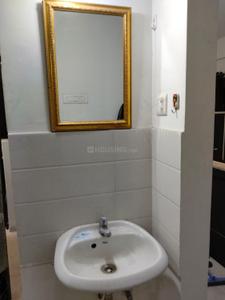 Bathroom Image of 556 Sq.ft 1 BHK Apartment / Flat for rent in Scheme No 140 Indore for Rs. 10000