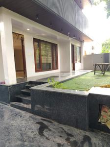 Image of 6000 Sq.ft 7 BHK Independent House for rent in Sector 23, Noida for Rs. 250000