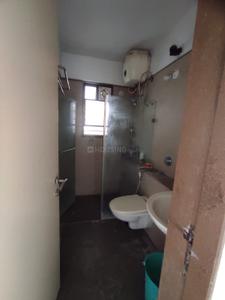 Bathroom Image of 1500 Sq.ft 3 BHK Apartment / Flat for sale in Kool Homes Solitaire, Kondhwa Pune for Rs. 13500000