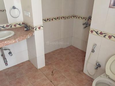 Bathroom Image of 2498 Sq.ft 4 BHK Apartment / Flat for sale in Shagoofa, Seawoods Navi Mumbai for Rs. 70000000