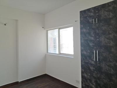 Bedroom Image of 1069 Sq.ft 2 BHK Apartment / Flat for sale in Paras Tierea, Sector 137 Noida for Rs. 9500000