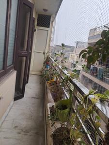 Balcony Image of 2000 Sq.ft 3.5 BHK Duplex for sale in Pitampura New Delhi for Rs. 17000000