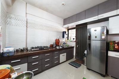 Kitchen Image of 1755 Sq.ft 3.5 BHK Apartment / Flat for sale in Naranpura Ahmedabad for Rs. 8500000