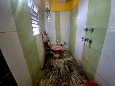 Bathroom Image of 1048 Sq.ft 2 BHK Apartment / Flat for sale in Dum Dum Kolkata for Rs. 5840000