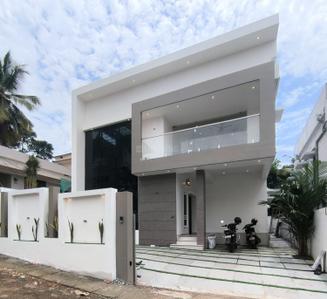 4 BHK Independent House