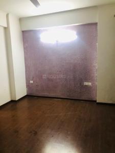 Bedroom Image of 800 Sq.ft 2 BHK Apartment / Flat for rent in Amrapali Zodiac, Sector 120 Noida for Rs. 23000
