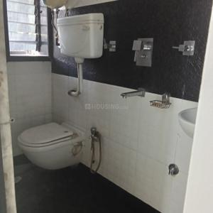 Bathroom Image of Home stay Services in Santacruz East, Mumbai