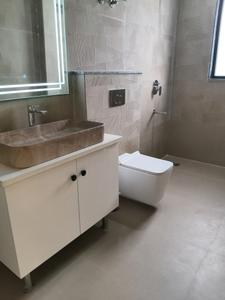 Common Bathroom Image of 2367 Sq.ft 4 BHK Builder Floor for sale in Sector 46 Gurgaon for Rs. 35000000