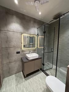 Bathroom Image of 2700 Sq.ft 4 BHK Apartment / Flat for sale in Sushant Lok Phase 1 Gurgaon for Rs. 39000000