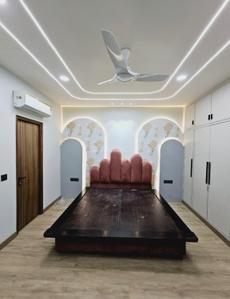 Bedroom Image of 2200 Sq.ft 3 BHK Builder Floor for rent in Sector 45 Noida for Rs. 55000