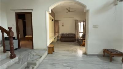 Hall Image of 4000 Sq.ft 4 BHK Independent House for sale in Sanjaynagar Bengaluru for Rs. 180000000