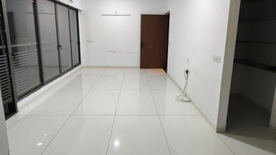 Living Room Image of 2034 Sq.ft 3 BHK Apartment / Flat for rent in The Centrium, Memnagar Ahmedabad for Rs. 45000