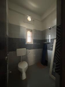 Bathroom Image of 900 Sq.ft 1 RK Independent House for rent in Hengrabari Guwahati for Rs. 8000