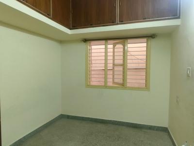 Bedroom Image of 1100 Sq.ft 3 BHK Apartment / Flat for rent in Mathikere Bengaluru for Rs. 25000