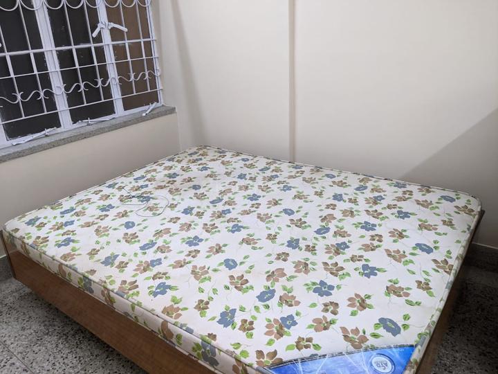 Block A, Bangur Avenue Bedroom 1