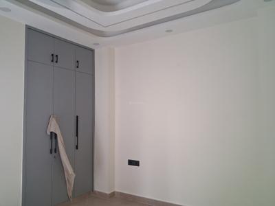 Bedroom Image of 1350 Sq.ft 3 BHK Builder Floor for sale in Paschim Vihar New Delhi for Rs. 29000000