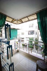 Balcony Image of 2205 Sq.ft 3 BHK Apartment / Flat for sale in Science City Ahmedabad for Rs. 17900000