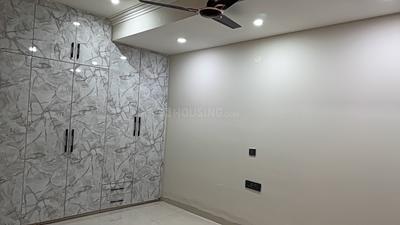 Bedroom Image of 1100 Sq.ft 2 BHK Builder Floor for rent in Sector 57 Gurgaon for Rs. 42000