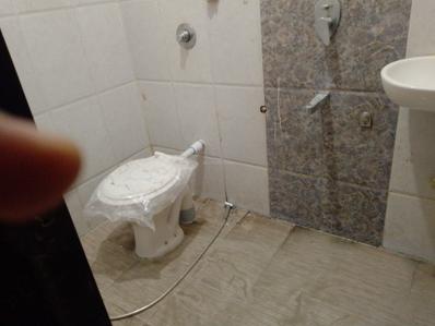 Bathroom Image of 1180 Sq.ft 2 BHK Apartment / Flat for rent in Ambika Heritage, Kharghar Navi Mumbai for Rs. 41000