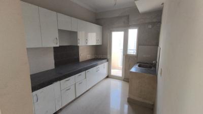 Kitchen Image of 1425 Sq.ft 3 BHK Apartment / Flat for rent in Paramount Floraville, Sector 137 Noida for Rs. 33000