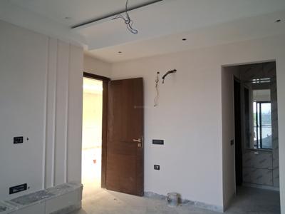 Bedroom Image of 1800 Sq.ft 3 BHK Builder Floor for sale in Paschim Vihar New Delhi for Rs. 40000000