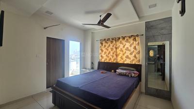 Bedroom Image of 1100 Sq.ft 3 BHK Apartment / Flat for sale in Harni Vadodara for Rs. 6800000