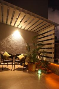 Balcony Image of 2200 Sq.ft 4 BHK Apartment / Flat for sale in Juhu Mumbai for Rs. 120000000