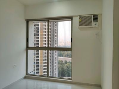 Bedroom Image of 680 Sq.ft 1 BHK Apartment / Flat for rent in Lodha Amara, Thane West Thane for Rs. 27000
