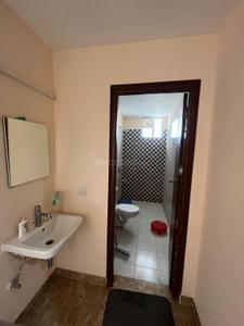 Bathroom Image of 2250 Sq.ft 4 BHK Apartment / Flat for rent in GTM The Capital Phase 1, Sahastradhara Road Dehradun for Rs. 60000