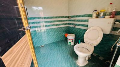 Bathroom Image of 1000 Sq.ft 1 BHK Independent House for rent in Saheed Nagar Bhubaneswar for Rs. 12000