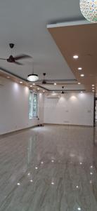 Hall Image of 5850 Sq.ft 4 BHK Builder Floor for rent in Soami Nagar New Delhi for Rs. 350000