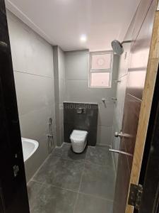 Bathroom Image of 3250 Sq.ft 3 BHK Apartment / Flat for sale in Benz Circle Vijayawada for Rs. 25000100