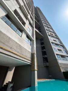 Image of 1200 Sq.ft 3 BHK Apartment / Flat for rent in Siddha Seabrook Apartment, Kandivali West, Mumbai for Rs. 82000