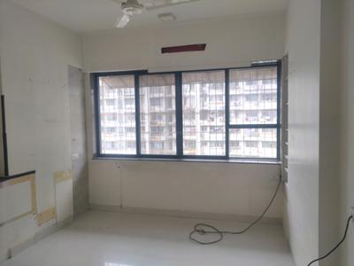 Bedroom Image of 750 Sq.ft 2 BHK Apartment / Flat for sale in Mulund West Mumbai for Rs. 19500000