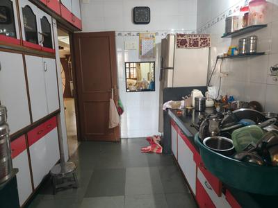 Kitchen Image of 2700 Sq.ft 5 BHK Independent House for sale in Thaltej Ahmedabad for Rs. 26000000