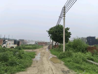 Image of 900 Sq.ft Residential Plot / Land for sale in Chipiyana Buzurg, Ghaziabad for Rs. 7500250