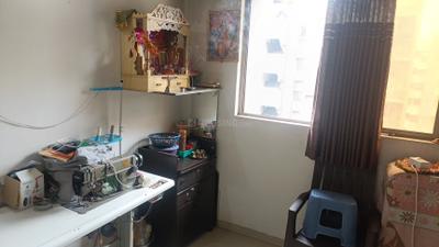 Bedroom Image of 945 Sq.ft 2 BHK Apartment / Flat for sale in Nikol Ahmedabad for Rs. 3500000