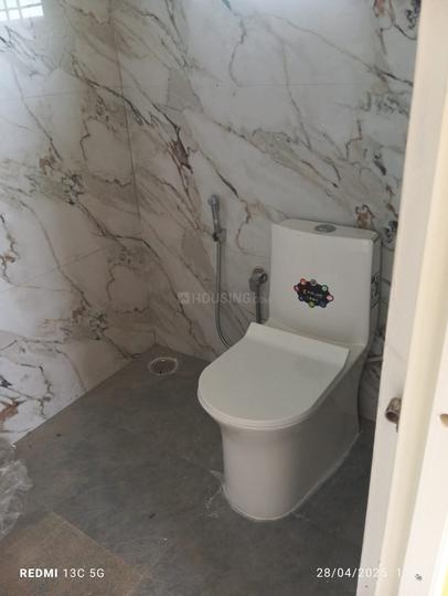 Kadathanamale Bathroom 1